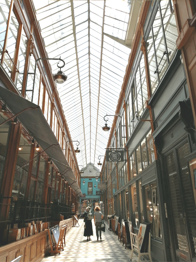 Passage couvert Verdeau à Paris