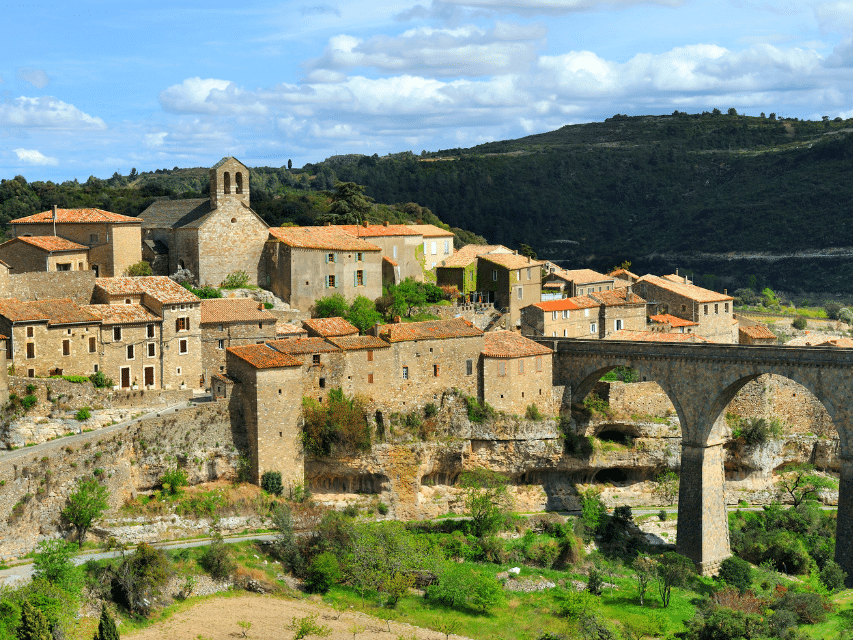 Minerve : Imprégnez-vous d'histoire dans ce village médiéval fortifié