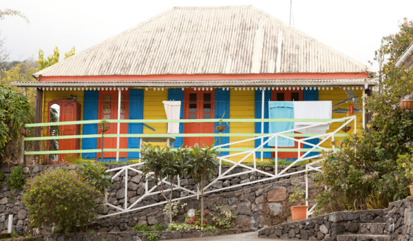 Découvrez le charme des maisons créoles à l'île de la Réunion